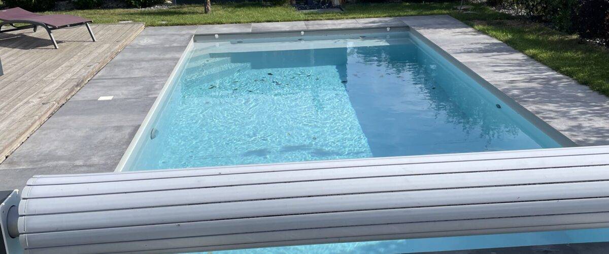 Pose de membrane en PVC armé pour l&#8217;étanchéité de votre piscine à Saint-Louis et Guebwiller Mulhouse 1